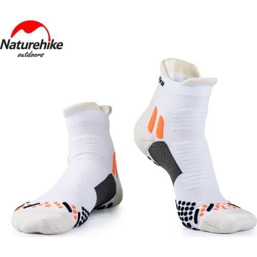 Naturehike promotion Professional Competition quick-drying running socks cordura material sports Socks ball fitness sock