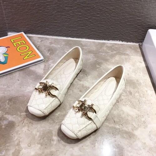 New Woman Fashion Black Patent Leather Leather Boat Shoes Flats Women Shoes Slip-On Square head Casual Flat Shoes Women 35-42