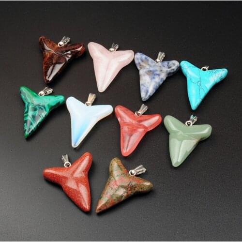 12pcs Large Carved Lucky Rock Crystal Aventurine Shark Tooth Peace Tranquility Rare Passionate Charms Pendants for Making Free