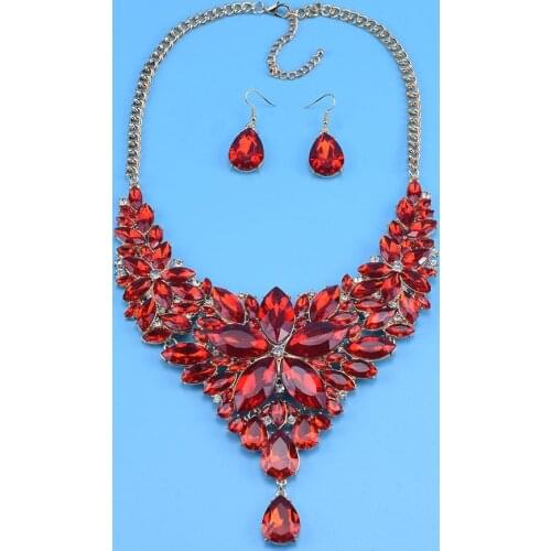 2020 Red Crystal Gem Luxury Bridal Rhinestone Wedding Maxi Statement Necklace Collar Necklace Fashion Jewelry