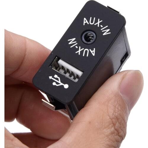 Car USB AUX In Plug Auxiliary Input Socket Switch With USB Adapter For BMW E81 E87 E90 F10 F12 E70 E82 F10 auto car accessories