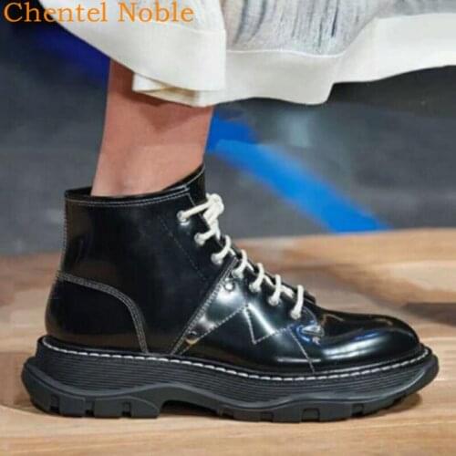 New Genuine Leather Womens Ankle Boots High Quality Platform Lace Up Black Color Rivet Motorcycle Boots For Women British Style