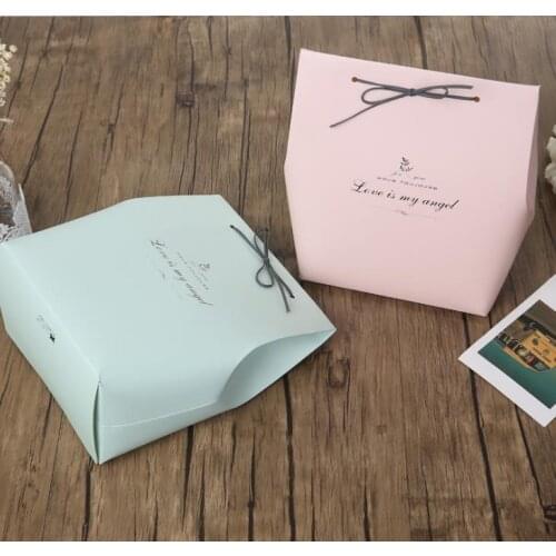 Wedding Birthday Party Favour Gift Sweet Boxes Papercard Leather Rope Favor Bags Store Shop Wrap Clothing packaging green pink