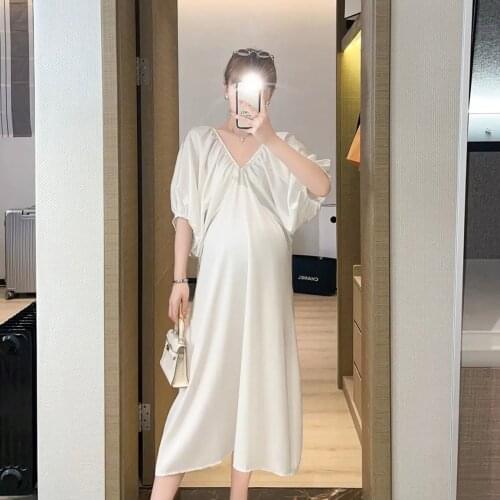 Maternity dress spot 2021 fashion new temperament v-neck bubble sleeve dress