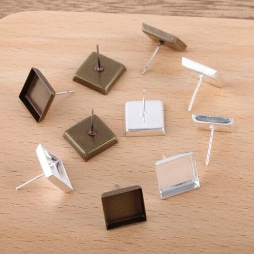 JXMYLAI Stud Earrings