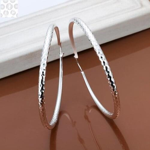 E290 2017 New supplies earrings fashion high quality