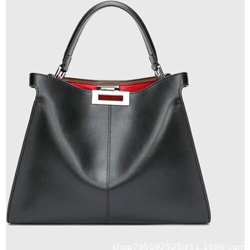 High quality 2021 new European and American bucket bag fashion leather large capacity retro shoulder bag messenger bag handbag