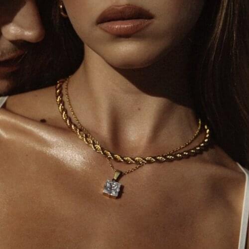 2021 Luxury 18k Gold Plated Jewelry for Women Stainless Steel Mens Chain Necklaces Trend Clear Black Zircon Gemstone Pendant