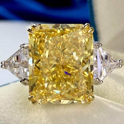 ARIGAYA Rings With Diamonds