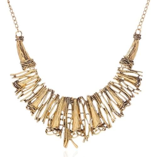 HC Trendy Punk Style Metal Necklace Big Alloy Pendant Statement Necklace Women Ethnic Jewelry Vintage Nigerian African Jewelry S