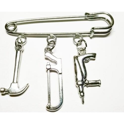 2019 1PC Fashion Jewelry Mini Tool brooch, Electric Drill brooch, Hacksaw, Hammer Brooch Dres S elegant Diy Handmade