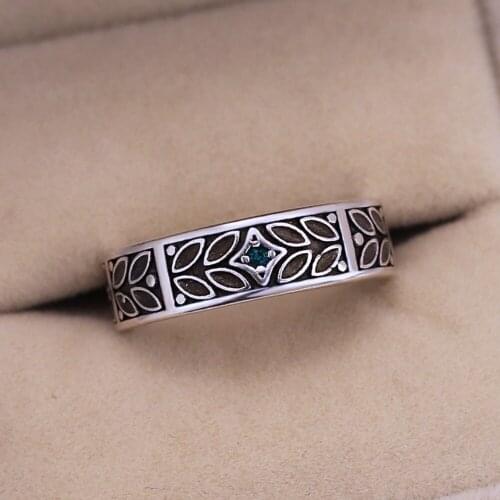 CAOSHI Classic Vintage Style Leaves Surround Tiny Green Cubic Zirconia Ring for Women Men Simple Finger Accessories Hot Sale