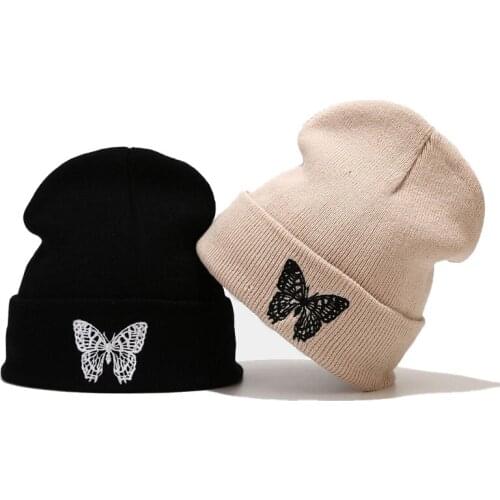 Wholesale Unisex New Butterfly Embroidered Knitted Hat Pullover Hat Outdoor Versatile Warm Wool Beanie Hip Hop Street Cap Autumn