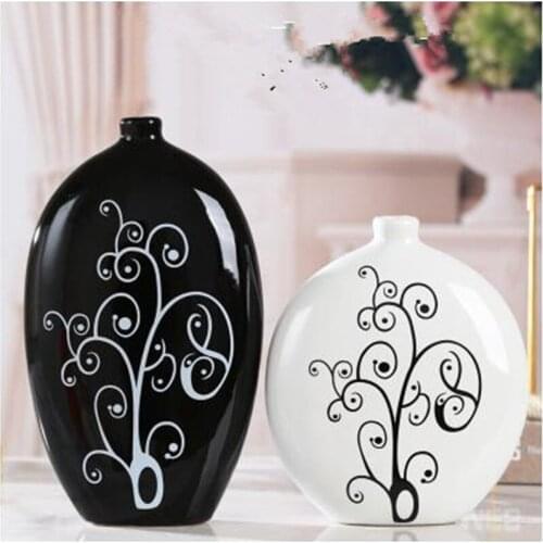 Ceramic decorations, black and white vases, creative home modern crafts, wedding decoration, flower arrangement