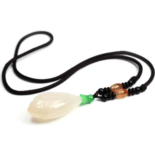 Women Necklace Pendant Natural Agate Chalacedony Magnolia Flower Pendant Sweater Chain Gift for Womens Jade Jewelry