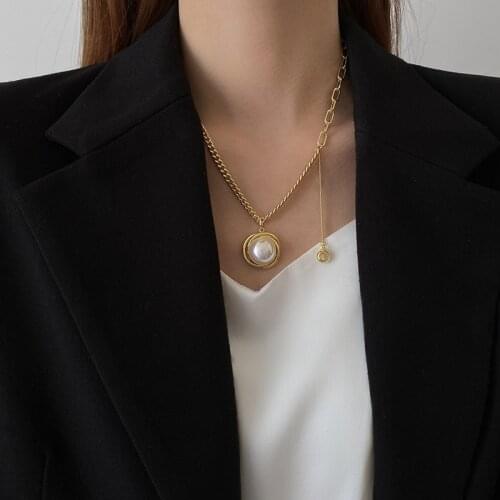 Simple Gold Color Metal Chain Choker Necklaces for Women Vintage Fashion Long Tassel Pearl Pendant Necklaces High Street Jewelry