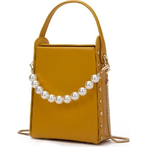 Handbag bolsos de perlas hot sell sling bags metal chain crossbody handbag