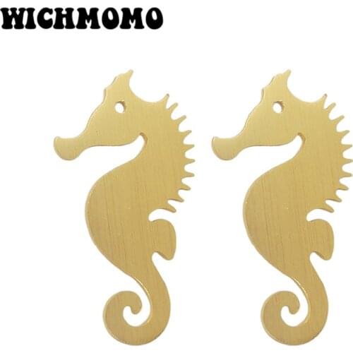 2019 New 2pieces/bag 67*35mm Gold Aluminium Alloy Wire Drawing Sea Horses Charms Pendant for DIY Necklace Earring Accessories