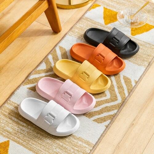Slippers Women 2021 New Summer Fashion Lightweight Sandals And Slippers Men Non-Slip Indoor Bathroom Slippers For Men And Women