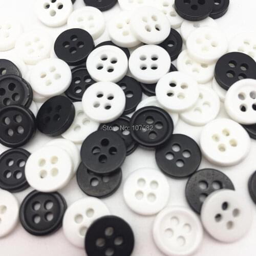 1000pcs White and Black Mixed 9mm Mini Resin Round 4 Holes Sewing Buttons DIY Button Embellishments For Scrapbooking