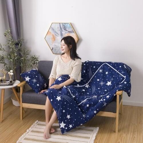 Throw Pillow 2 In 1 Travel Blanket and Pillow, Cushion Blanket, Home Office Car Seat/Pillow Blanket Couch Pillow