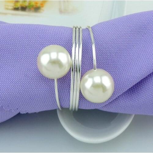 Wholesale 20pcs/lot Pearl Metal Serviette Holder For Hotel Wedding Supplies Napkin Ring Restaurant Table Decors Napkin Buckle