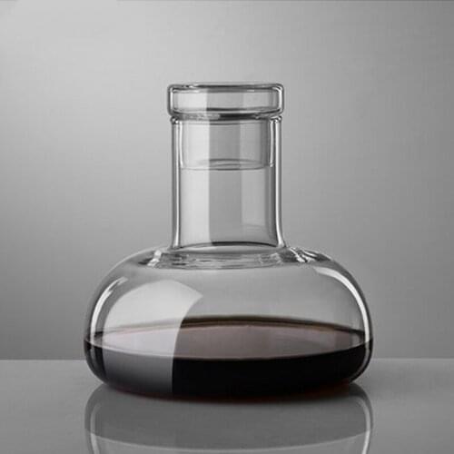 Quick decanter personalized and creative red wine with a lid, unleaded glass, European style wine pot