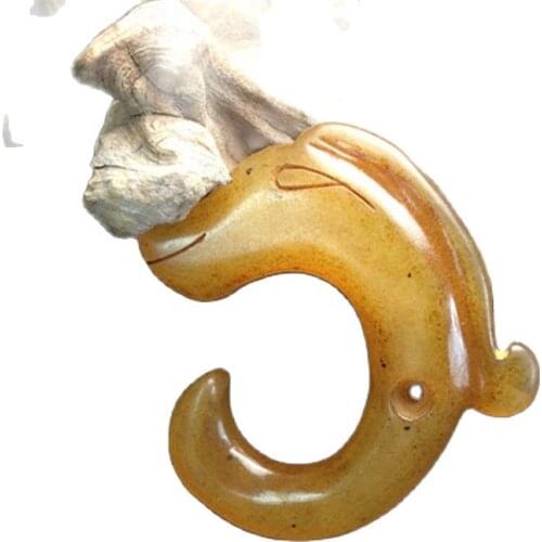 Free delivery of prehistoric Liangzhu Culture jade Hongshan ancient jade dragon natural crystal jade pig dragon Hook Pendant C