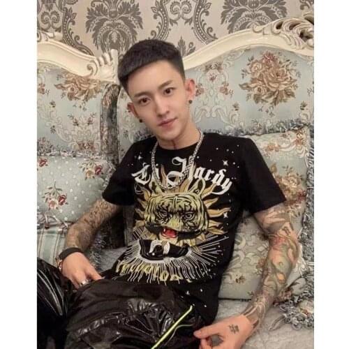 Summer new style lion head printing Korean casual slim short-sleeved hot brick fashion round neck top