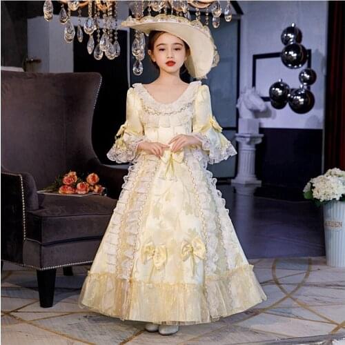 New childrens Russian costumes cute girls European-style lace court dress baby host girl princess baby dress