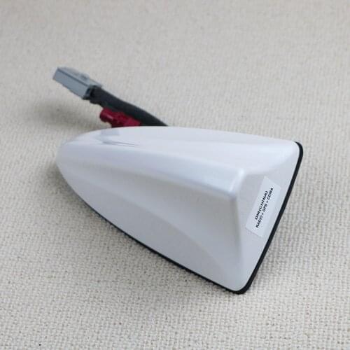 For Hyundai Santa Fe 2013-2015 shark fin GPS positioning antenna OEM 962102W000 962102W200 Shark fin antenna