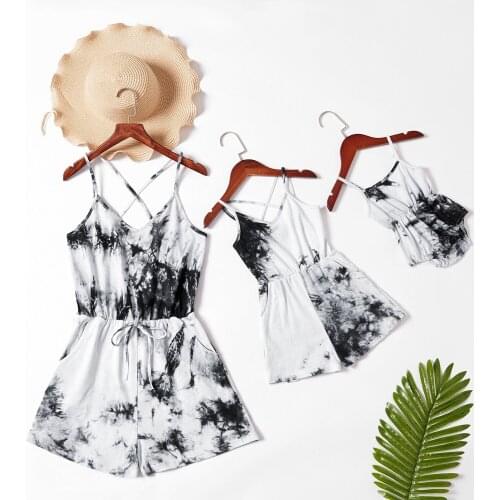 2021 New Summer Family Mathing Clothes Outfits Girls Fashion Sleeveless Parent-Child Jumpsuit Baby Romper Mommy And Me Dresess