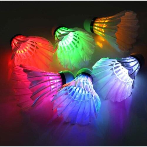 4Pcs Lighting Badminton Shuttlecock Dark Night Colorful Lighting Ball Cock Light LED Spot Shuttle Badminton Sport Accessori V0O4