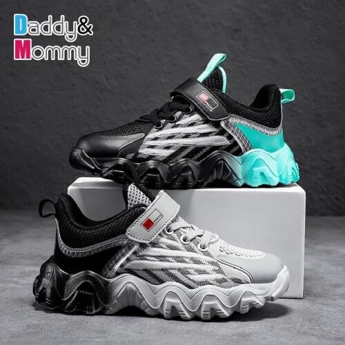 Desigers Sport Kids Shoes Boys Casual Shoes Breathable Children Sneakers Lightweight Walking Tennis Sneakers for Girls Fashion