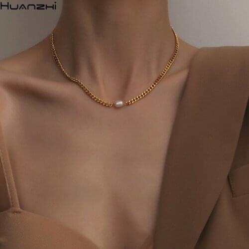 HUANZHI 2020 New Vintage Stainless Steel Freshwater Pink Pearl Choker Metal Geometry Chain Necklace for Women Fashion Jewelry
