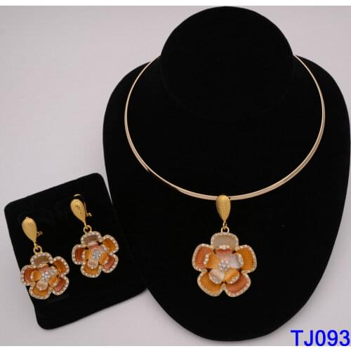 Dubai Gold Jewelry Sets for Women Bridal Jewelry Butterfly Necklace Earrings Fashion Wedding Bridesmaid Jewelry Sets