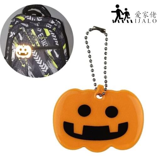 Pumpkin monster model Reflective keychains charm bag pendant accessories keyrings for road safety use Halloween equipment