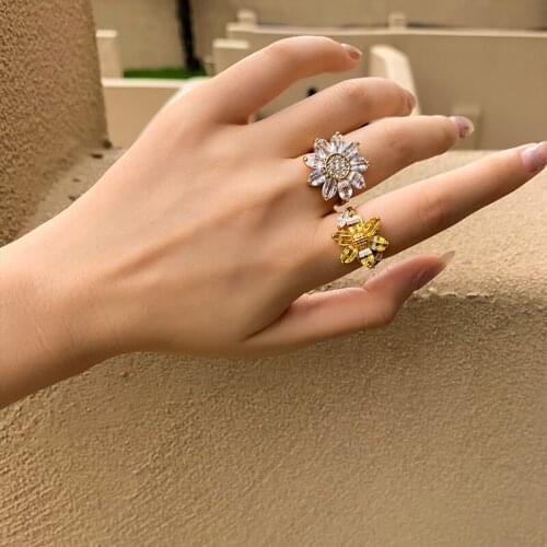Brass With 18K Gold Zircon Floral Statement Rings Punk T Show Cocktail Party Weeding Holiday Ins Rare Elegance Japan Korean