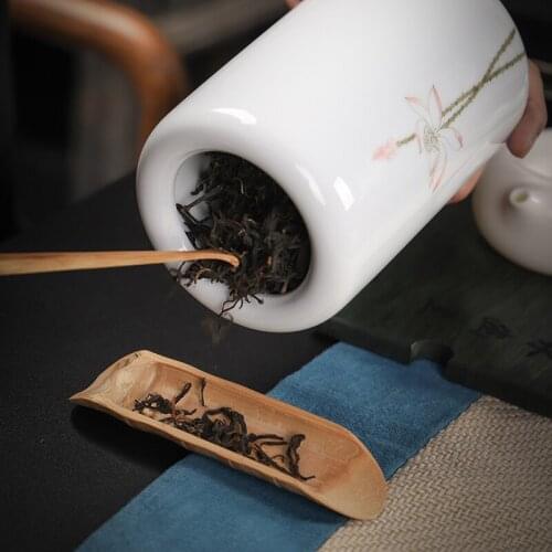 Ceramic Tea Caddy Moisture-Proof Kitchen Food Sealed Storage Tank Portable Travel Packaging Gift Box Canister Spice Jar small
