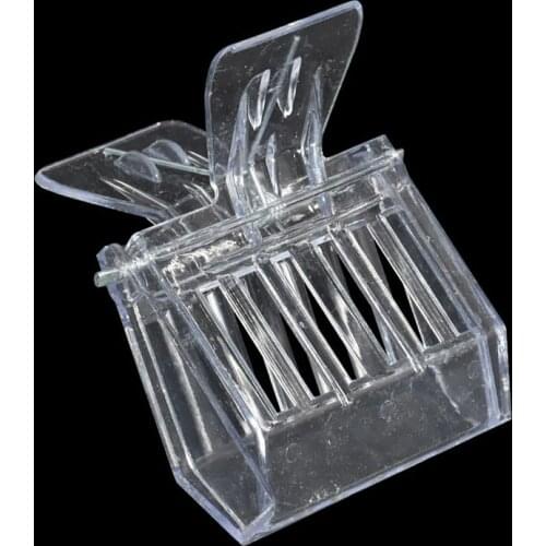 1pcs Beekeeping Equipment Isolation Room Insectary Box Bee Tools Queen Cage Colorless Plastic Clip Bee Clip Beekeeper Tool Equip