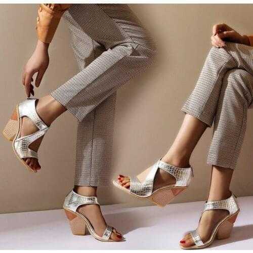 2020 spring sandals embossed leather open toe super fiber leather high heel bag heel summer new style foreign trade wedge heel h