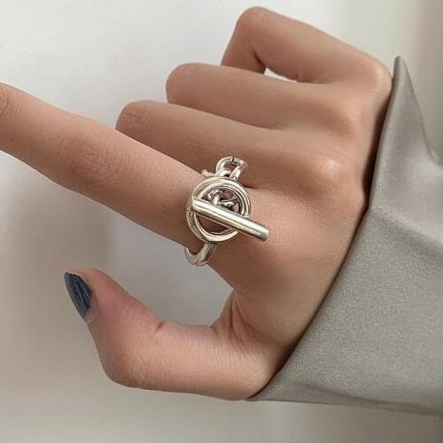 Hip Hop Punk Rock Ring Simple Geometric Chain Twist Ot Buckle Ring Street Disco Dance Index Finger Ring Female Jewelry Gift