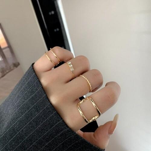 Punk Geometric Rings 4 Pcs Sets Hollow Crystal Vintage Metal Creative Charm Fashion Jewelry For Women 2021 Accessories Wholesale