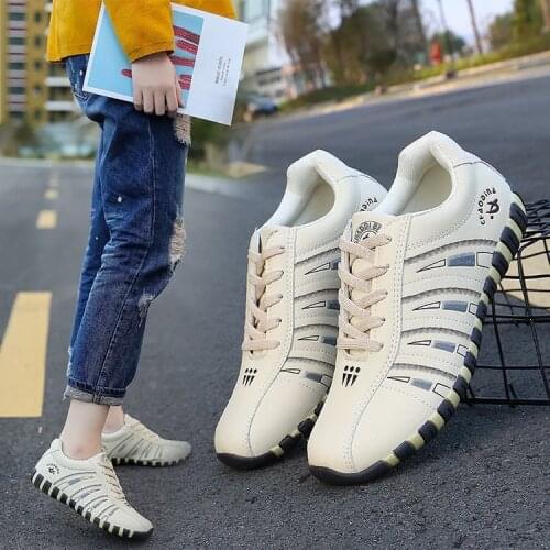 Weitehang Women's Sneakers