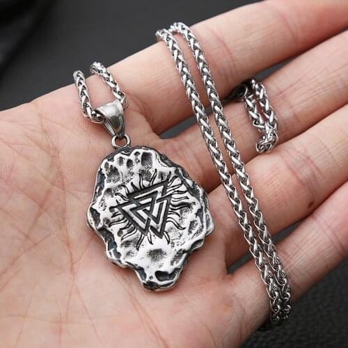 Vintage Viking Valknut Necklace Pendant Mens Stainless Steel Norse Amulet Jewelry Fashion Male Viking Vegvisir Necklace Jewelry