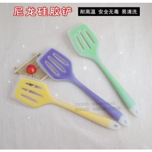 100pcs/lot, 85g Kitchen Tools Silicone Slotted Turner Non-stick Shovel For Pot Spatula Heat Resistant