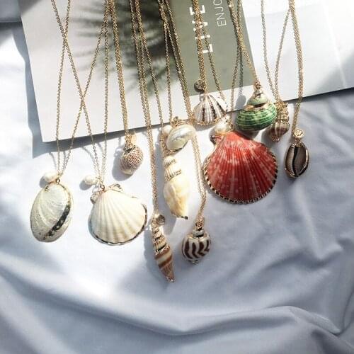 New Fashion Conch Cowrie Shell Pendant Necklace for Women Gold Color Chain Statement Choker Necklace Beach Coin Long Collier
