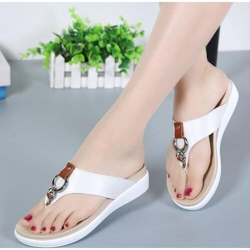 Summer flip flops women shoes new thick-soled slippers female casual outdoor beach flats wedge sandals women zapatos mujer
