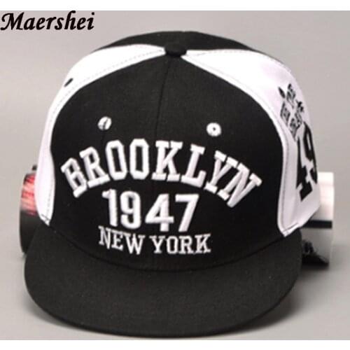 New Snapback Caps Hip Hop Male Bone Baseball Cap Adult Snapback Men Women Hat Female Band Rock Baseball Flat Hats Fitted cap
