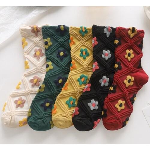 Women Autumn Winter Socks Cotton Warm Sock Knitting Flowers Pattern Fresh Female Soft Happy Socks Kawaii Socks Harajuku Socks